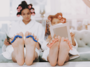 20 Fun And Practical Activities To Do With Your Teenage Daughter