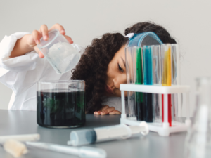 12 Mind Blowing Science Experiments To Try Out With Your Tween At Home